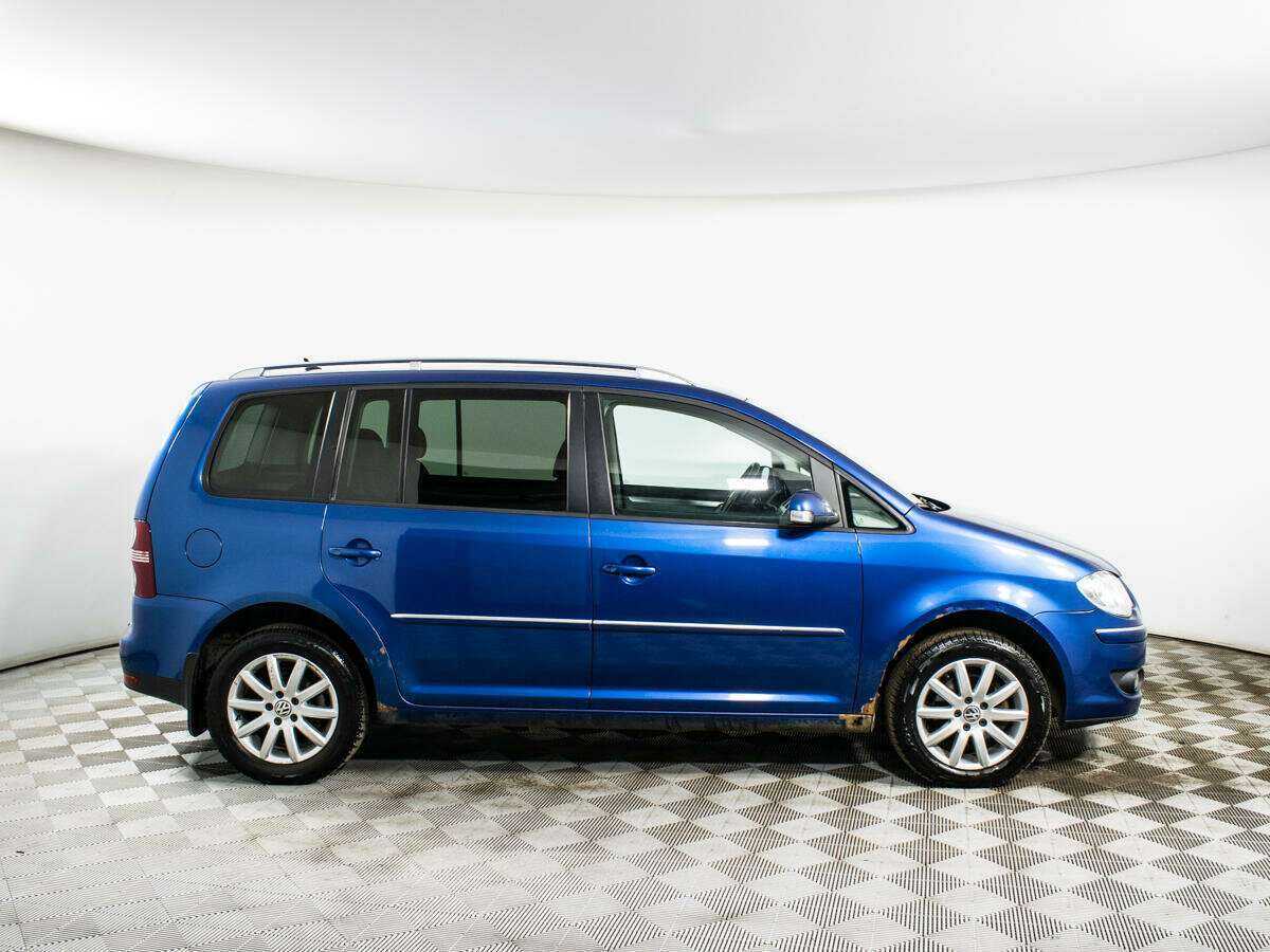 Volkswagen Touran, 2008 - 190 388 км. | Фото №4