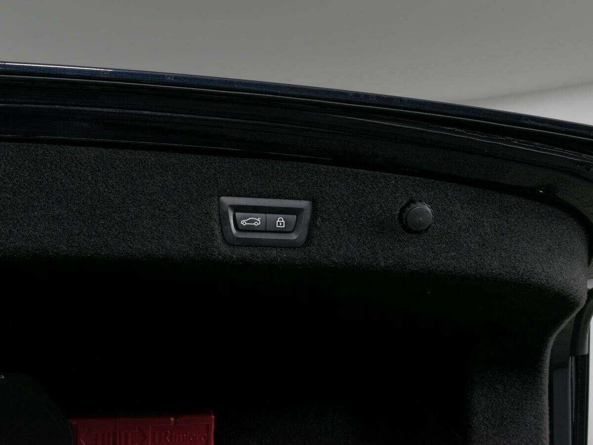 BMW 7 серии 730i, 2020 Фото №9