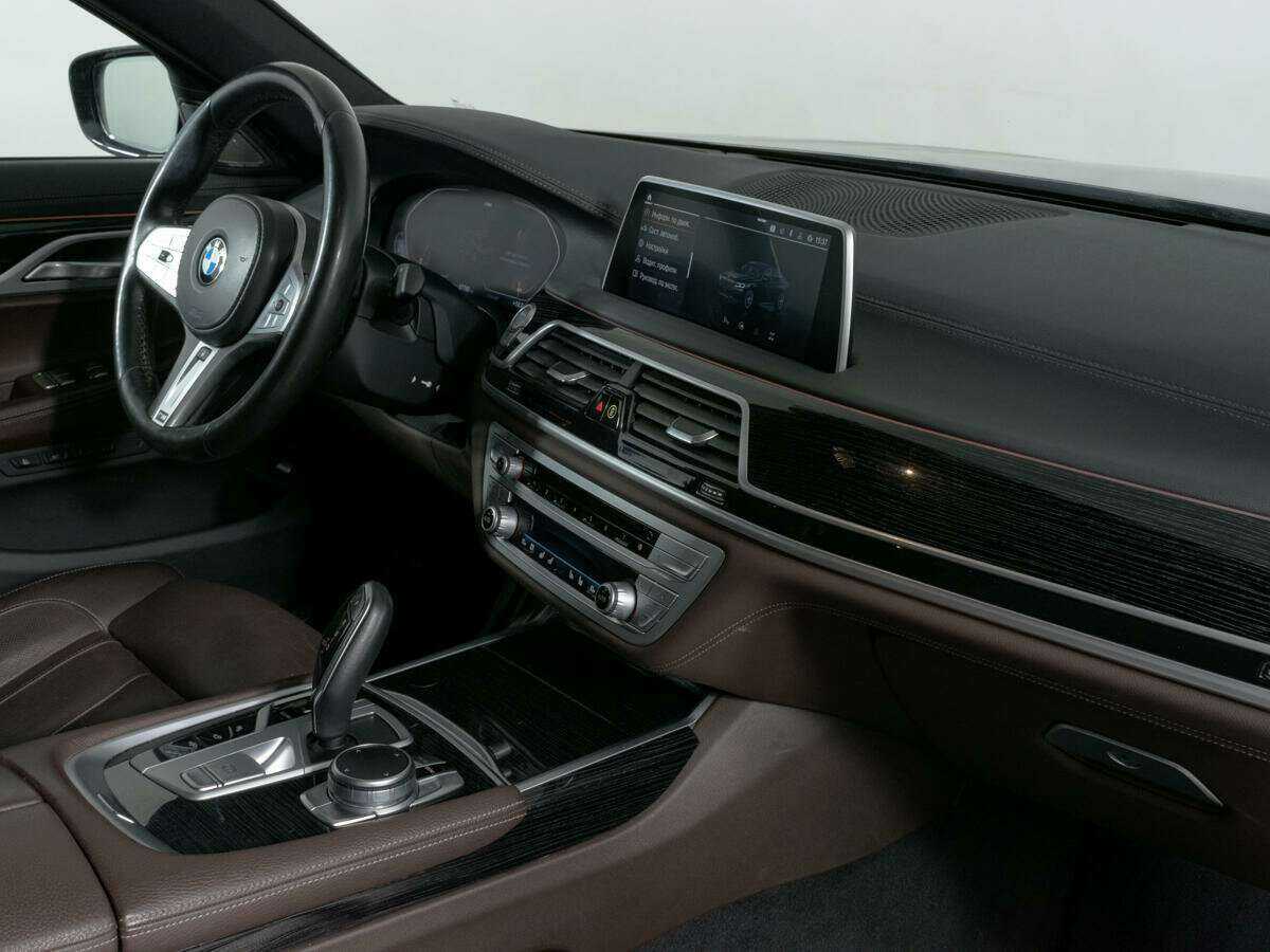 BMW 7 серии 730i, 2020 Фото №10
