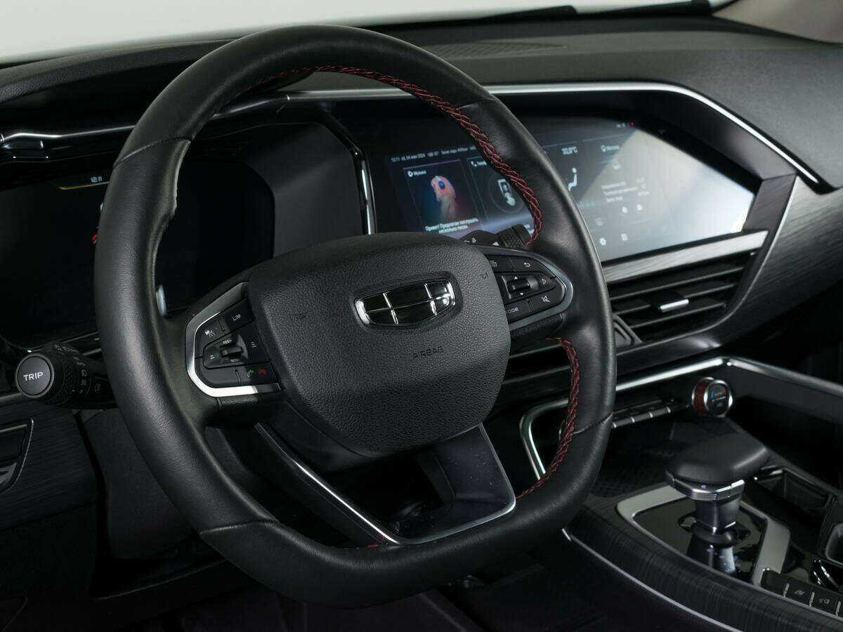 Geely Tugella, 2022 Фото №12