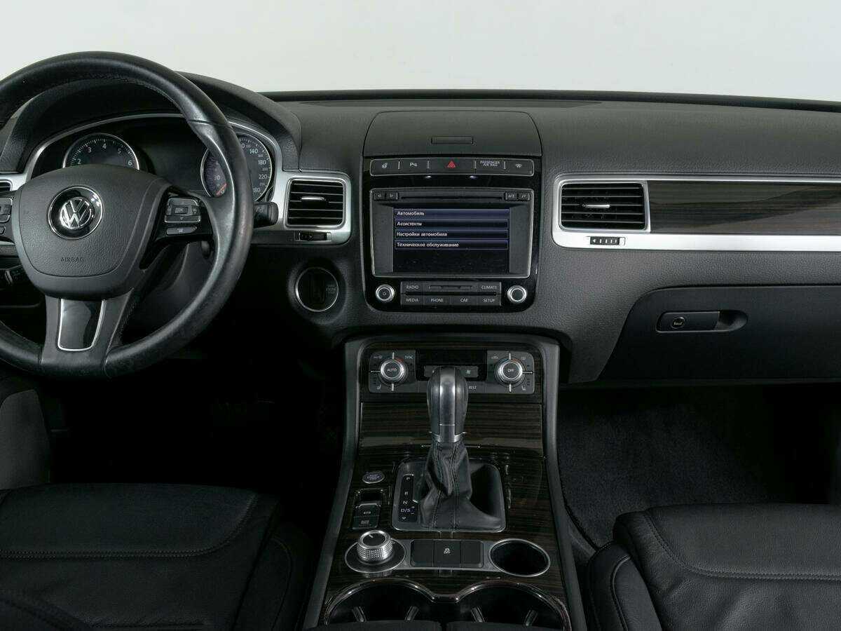 Volkswagen Touareg, 2015 Фото №10