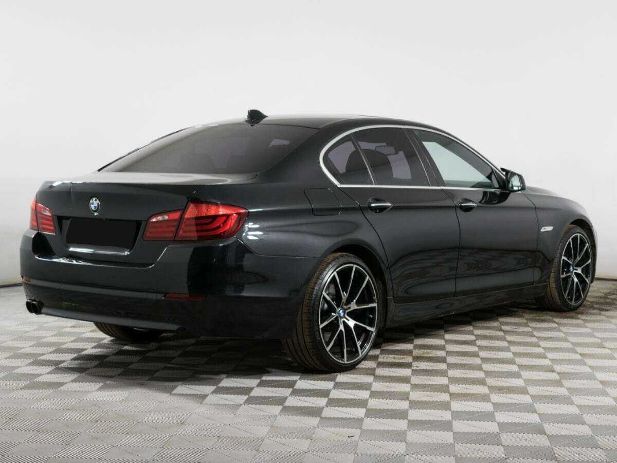 BMW 5 серии 523i, 2011 Фото №4