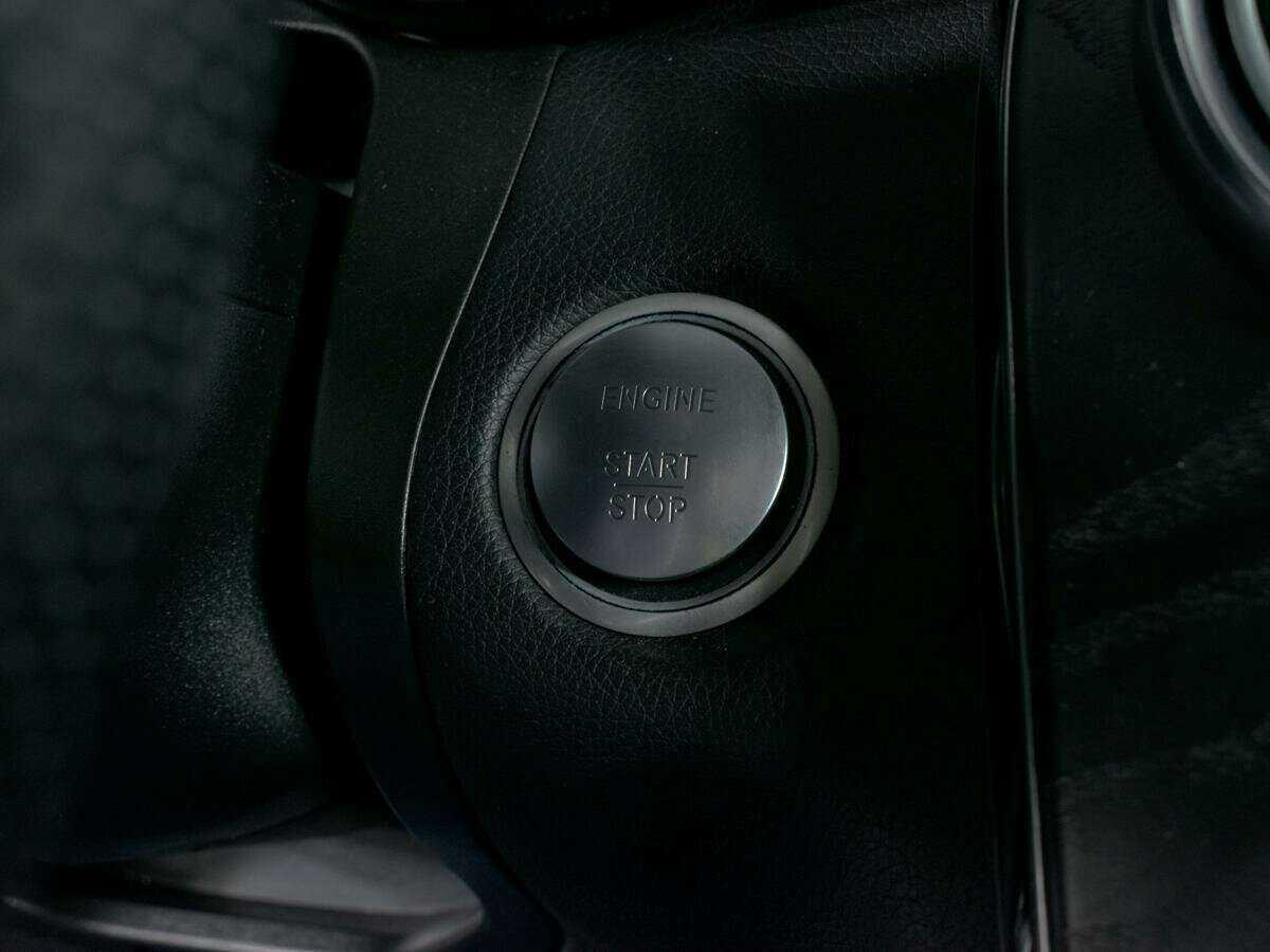 Mercedes-Benz GLC 250, 2019 Фото №15