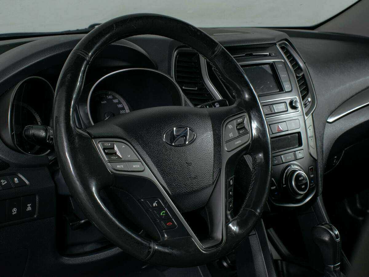 Hyundai Santa Fe, 2017 Фото №12