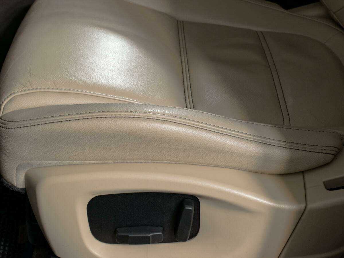 Jaguar F-Pace, 2016 Фото №21