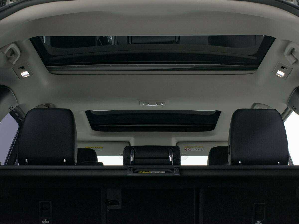 Land Rover Discovery, 2018 Фото №11