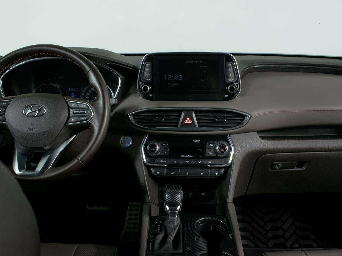 Hyundai Santa Fe, 2018 Фото №11