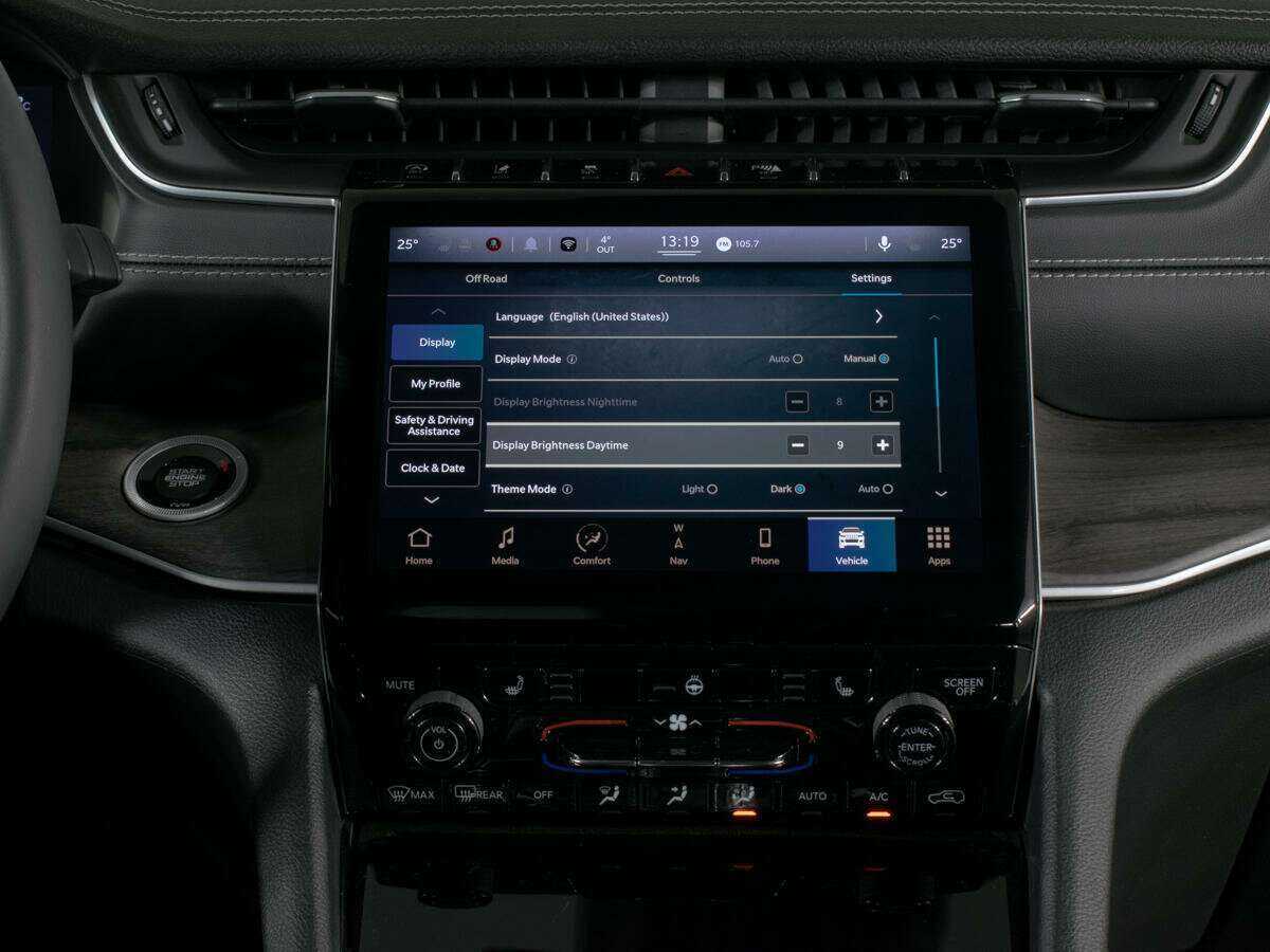 Jeep Grand Cherokee L, 2022 Фото №13