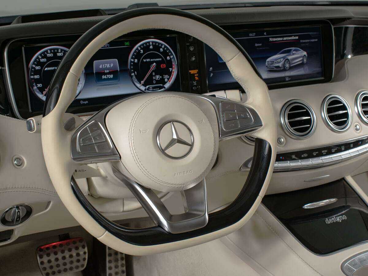 Mercedes-Benz S-Класс AMG 63 AMG, 2015 Фото №16