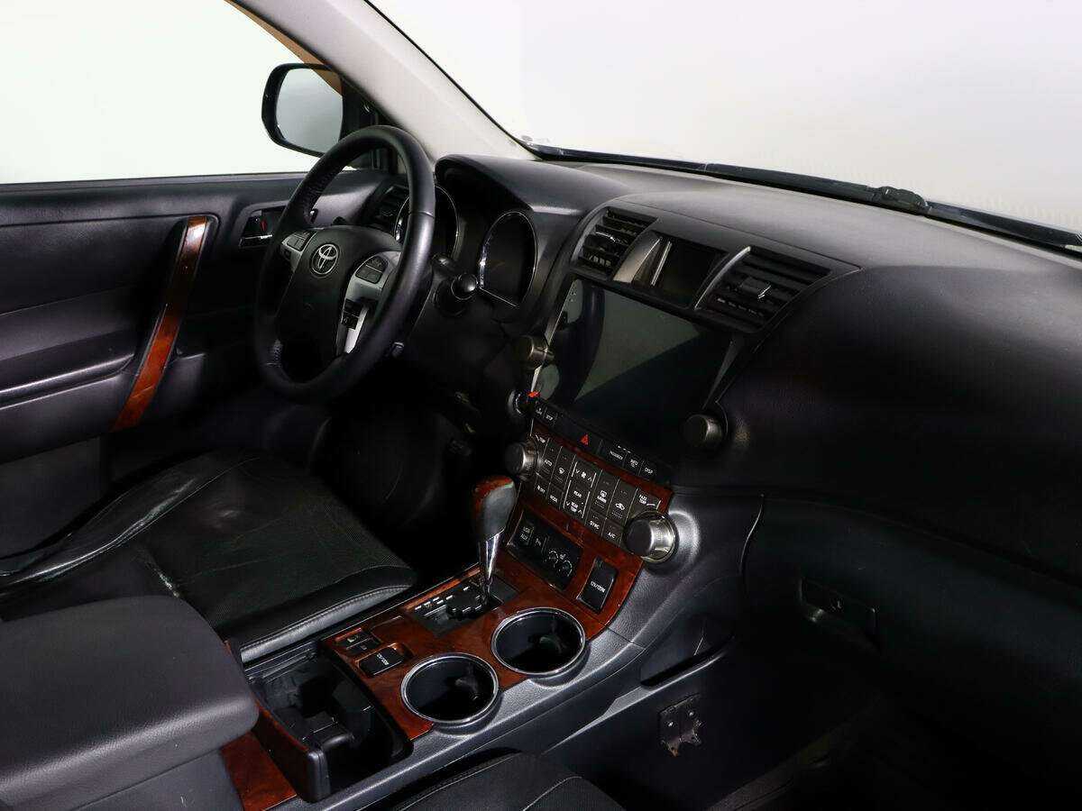 Toyota Highlander, 2011 Фото №9