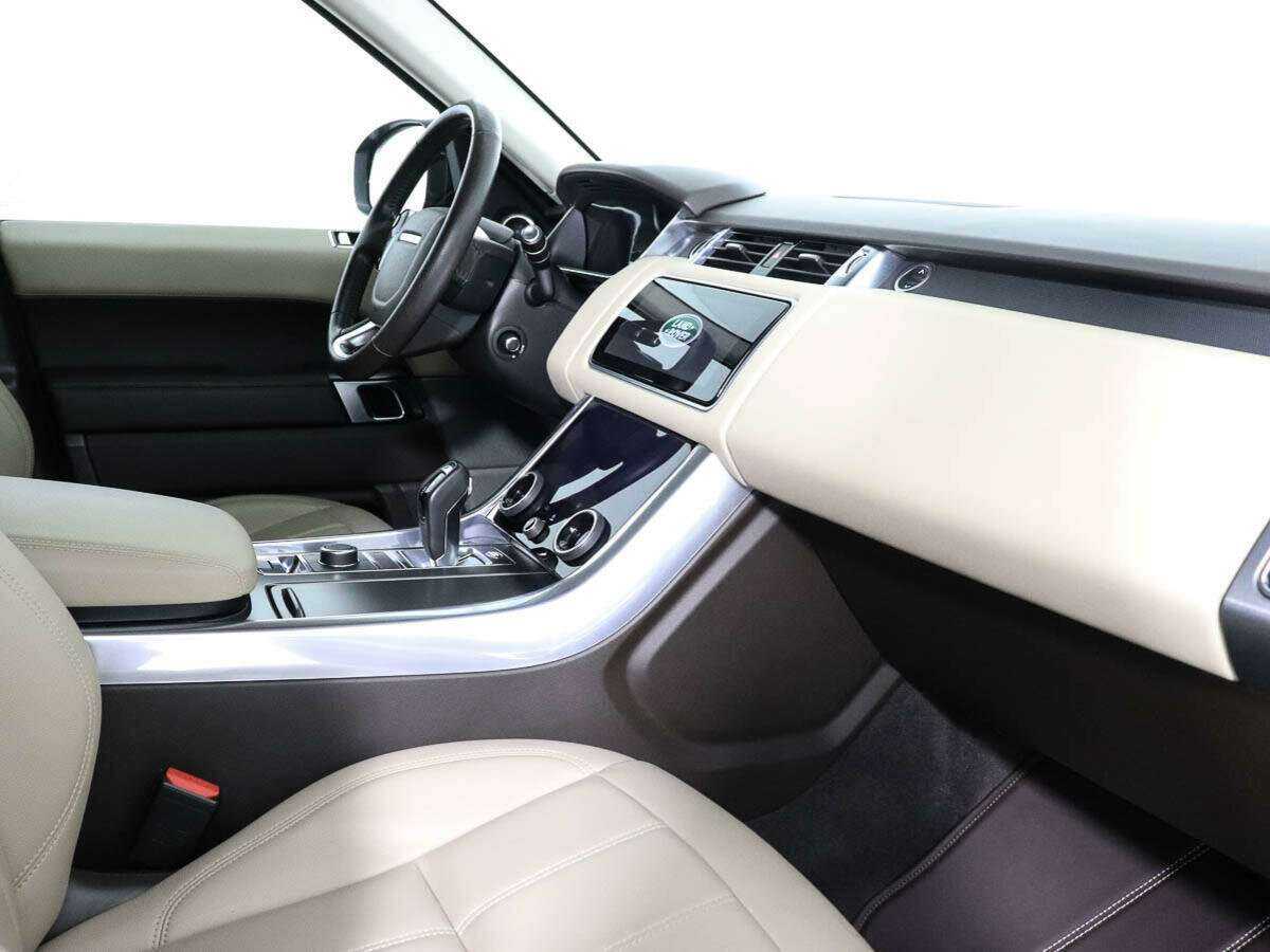 Land Rover Range Rover Sport, 2019 - 42 214 км. | Фото №5