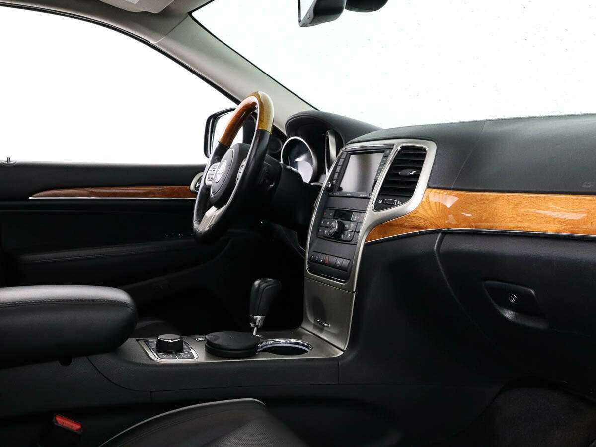 Jeep Grand Cherokee, 2011 - 133 115 км. | Фото №7