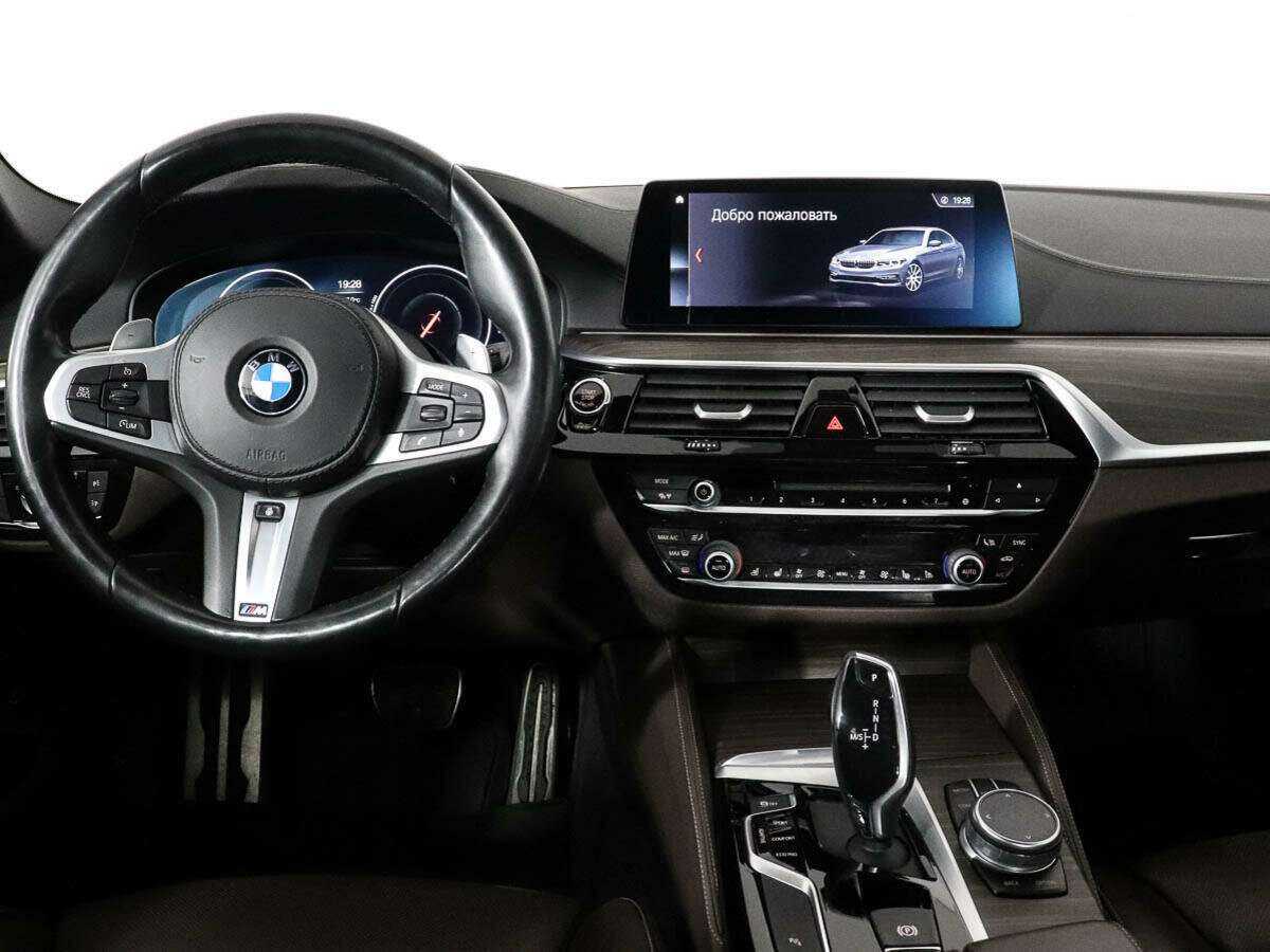 BMW 5 серии 530d xDrive, 2018 Фото №9