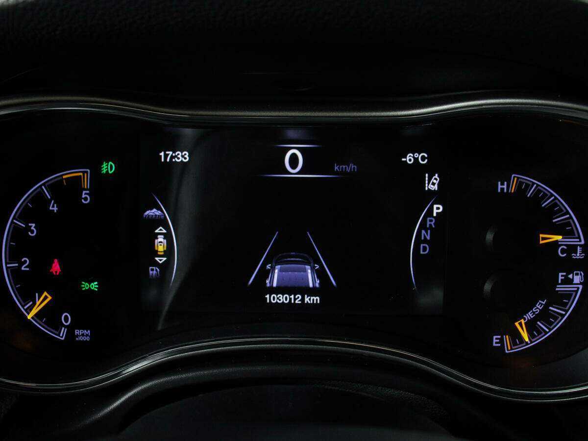 Jeep Grand Cherokee, 2018 Фото №11