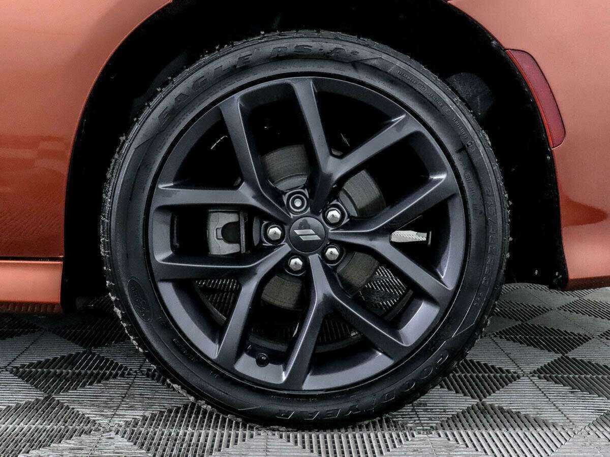 Dodge Charger, 2021 Фото №12