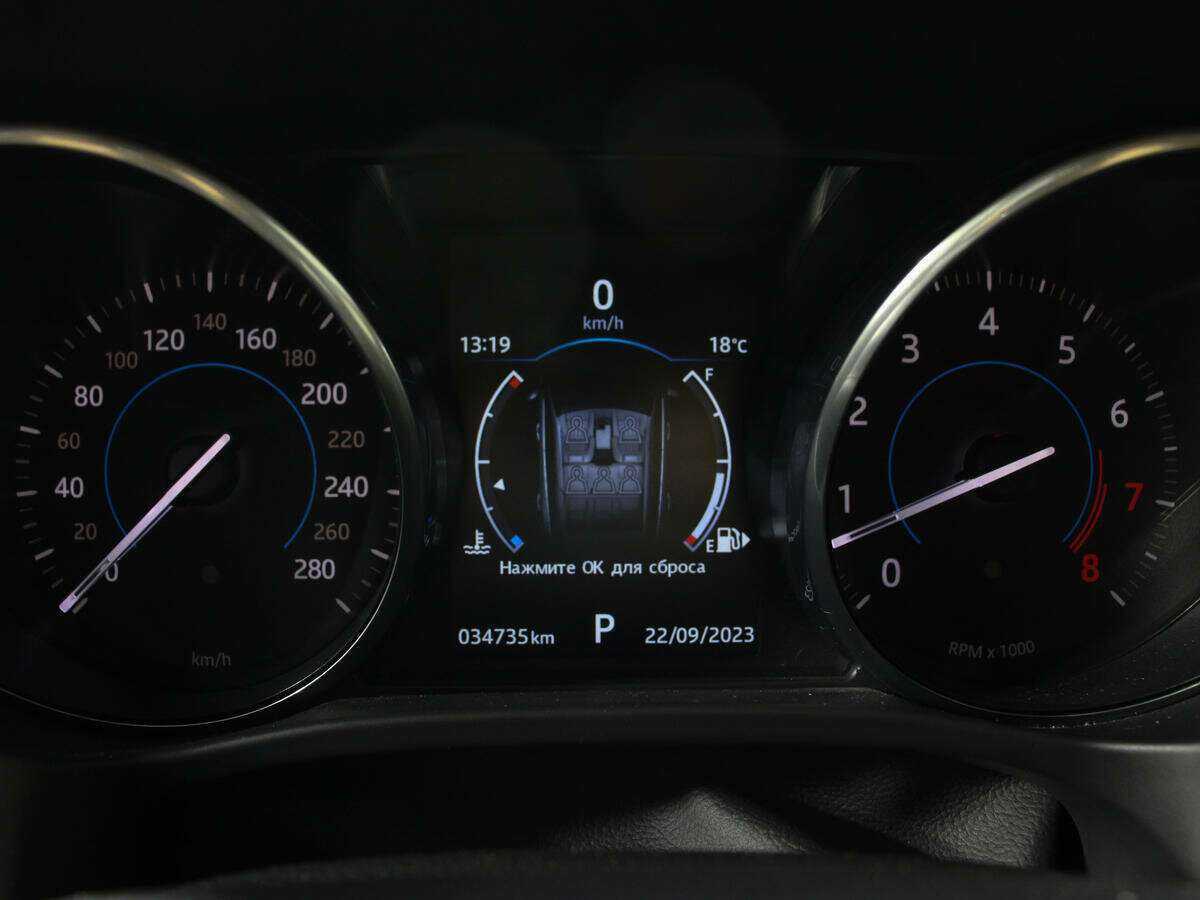 Jaguar F-Pace, 2017 Фото №8