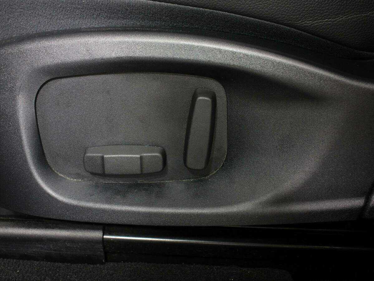 Jaguar F-Pace, 2017 Фото №15