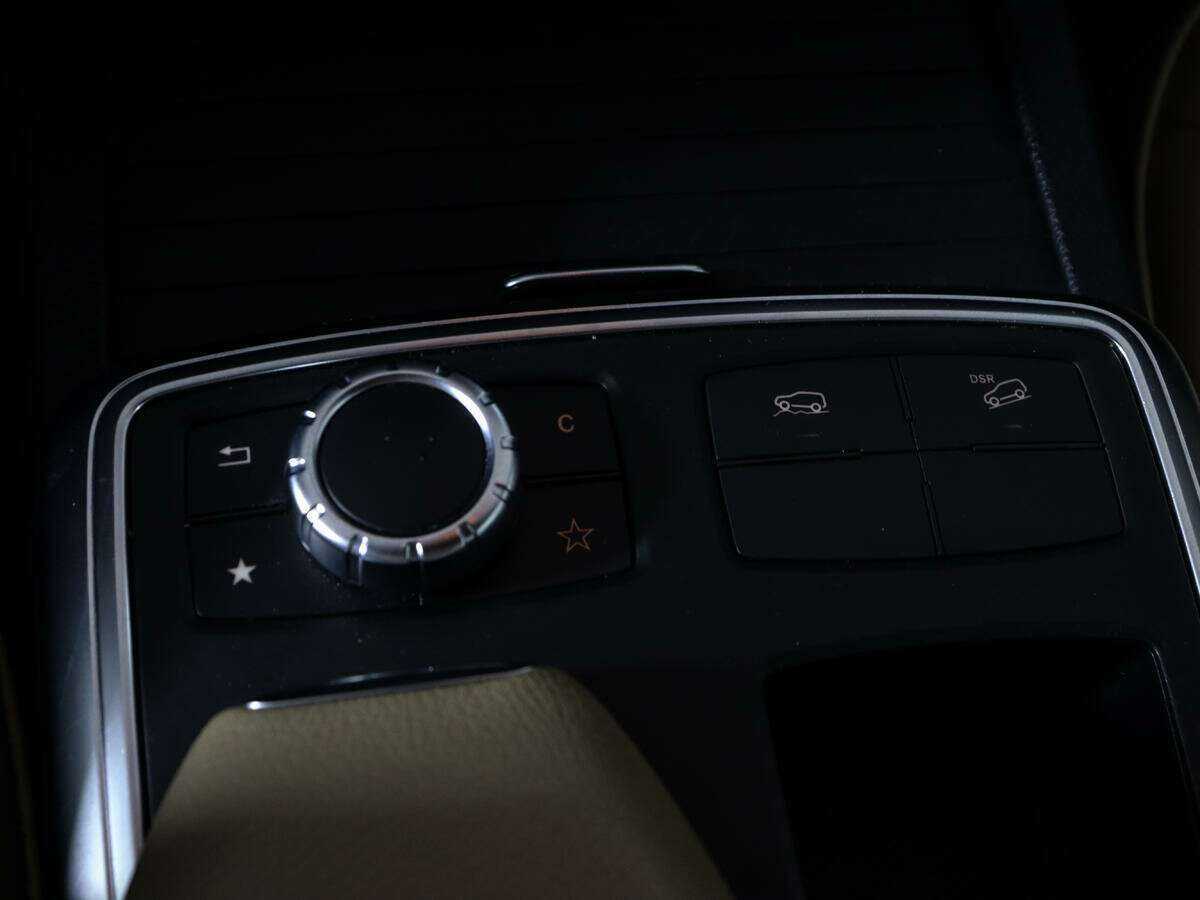 Mercedes-Benz M-Класс 350, 2012 Фото №24