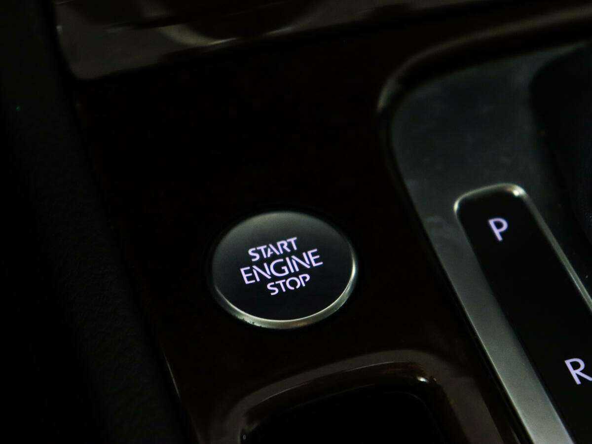 Volkswagen Touareg, 2016 Фото №18