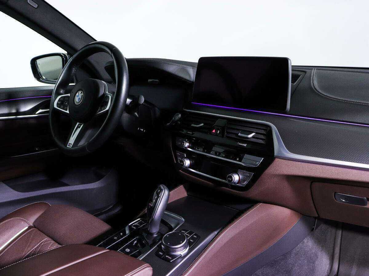 BMW 6 серии Gran Turismo 620d, 2022 Фото №9