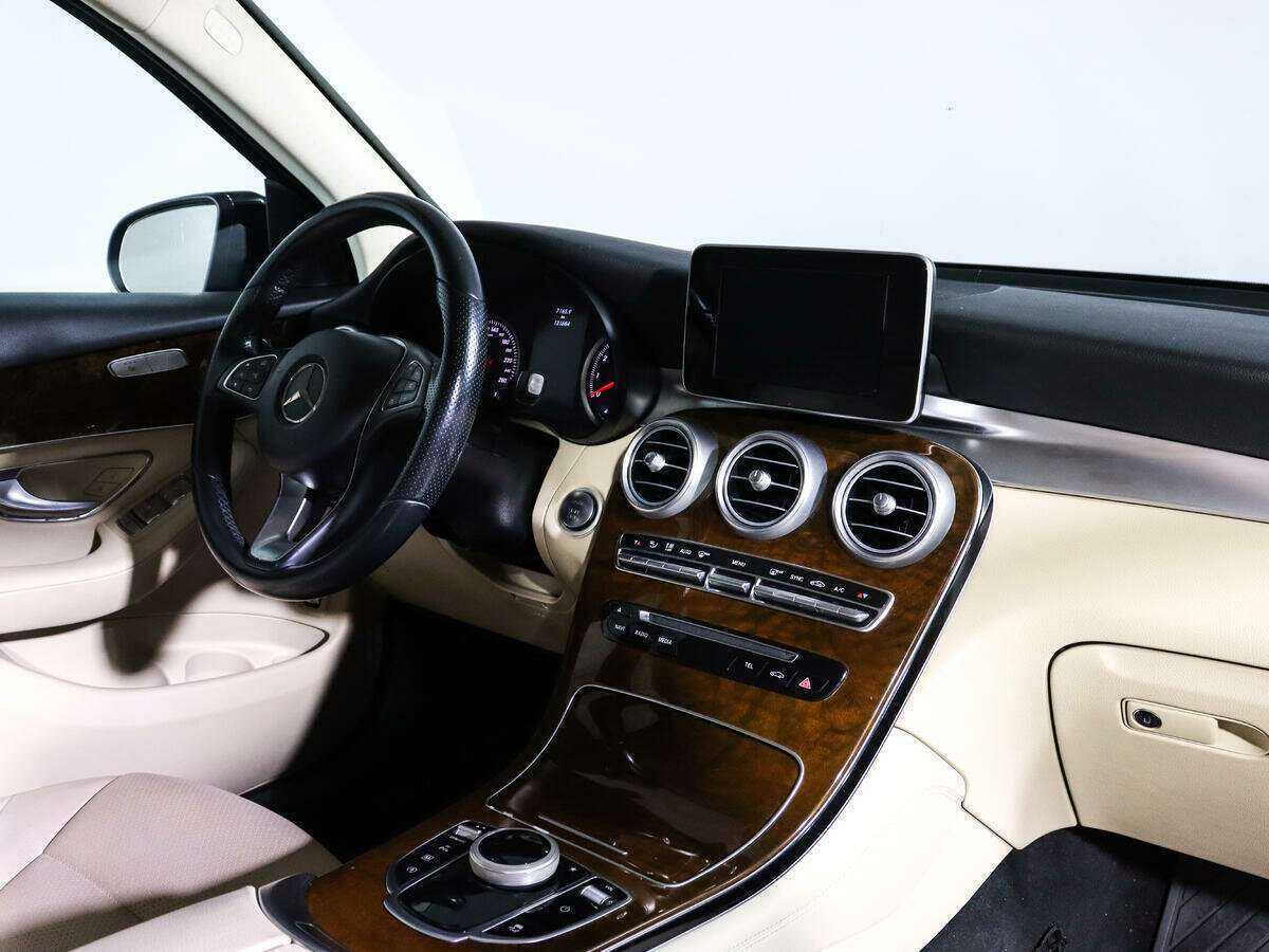 Mercedes-Benz GLC 250, 2015 Фото №9