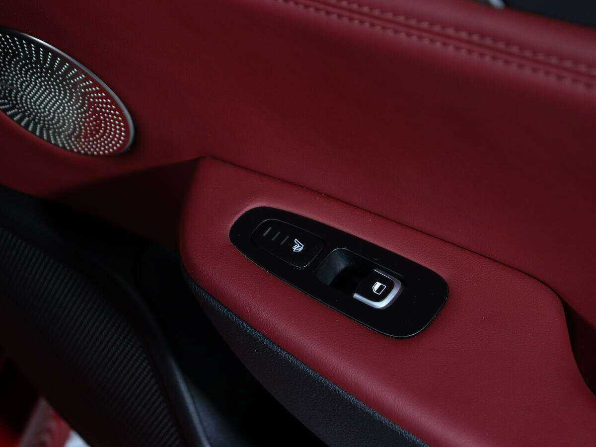 Kia Stinger, 2018 Фото №18