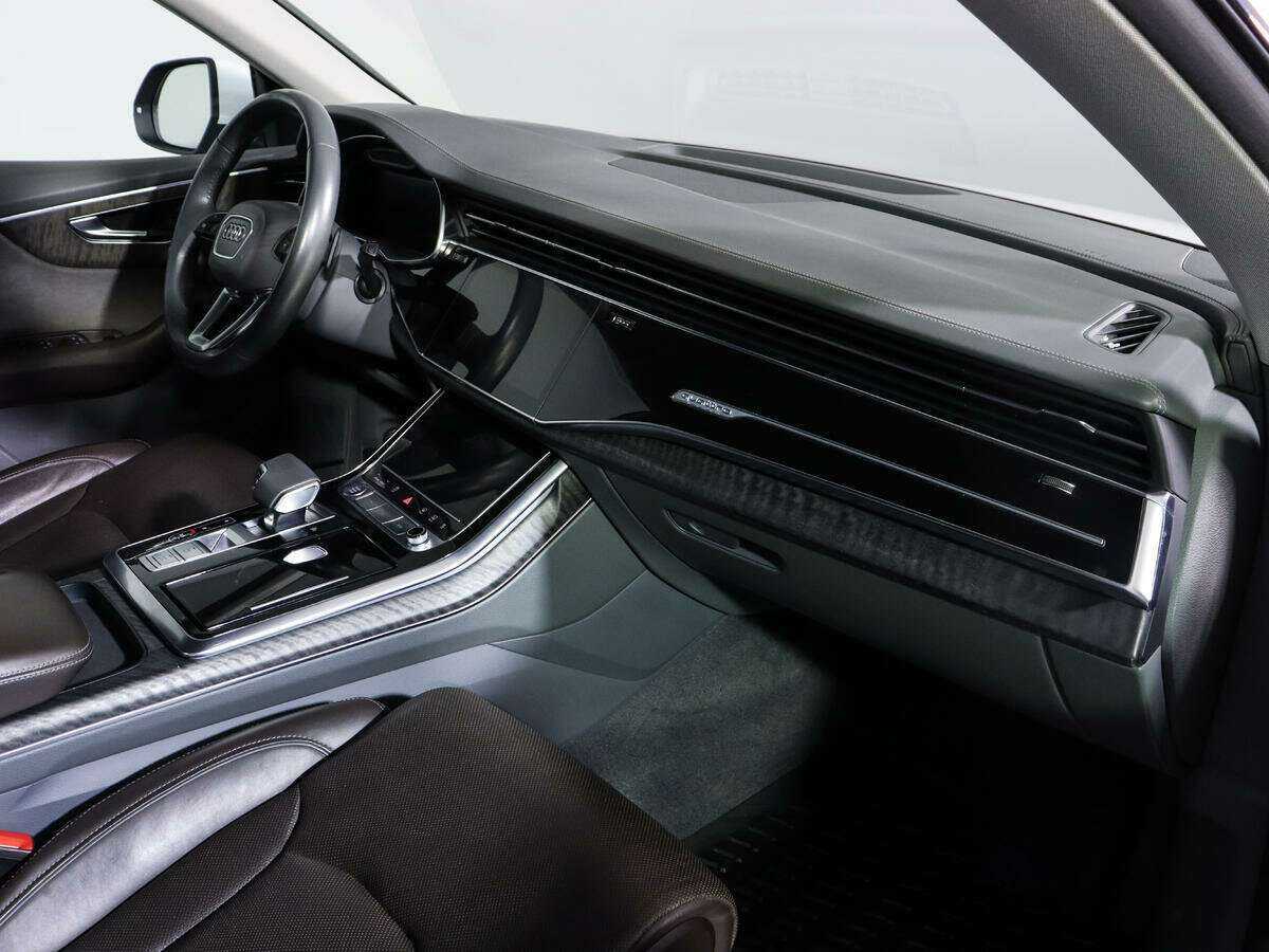 Audi Q8 55 TFSI, 2019 Фото №9