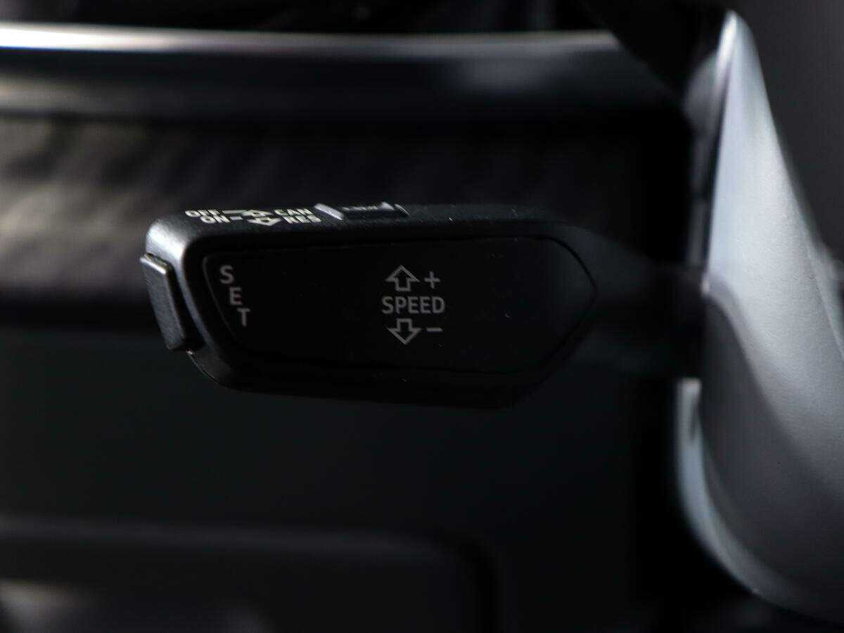 Audi Q8 55 TFSI, 2019 Фото №23