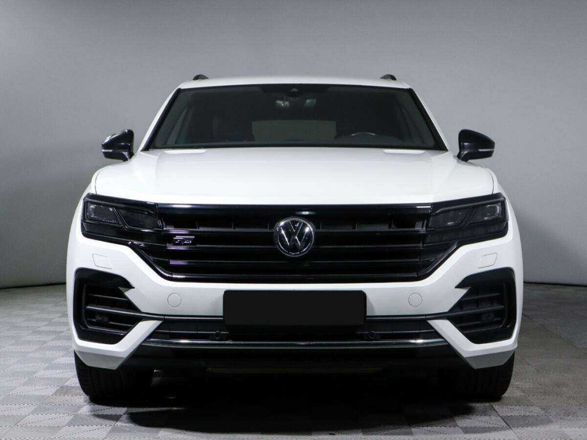 Volkswagen Touareg, 2020 - 58 000 км. | Фото №2
