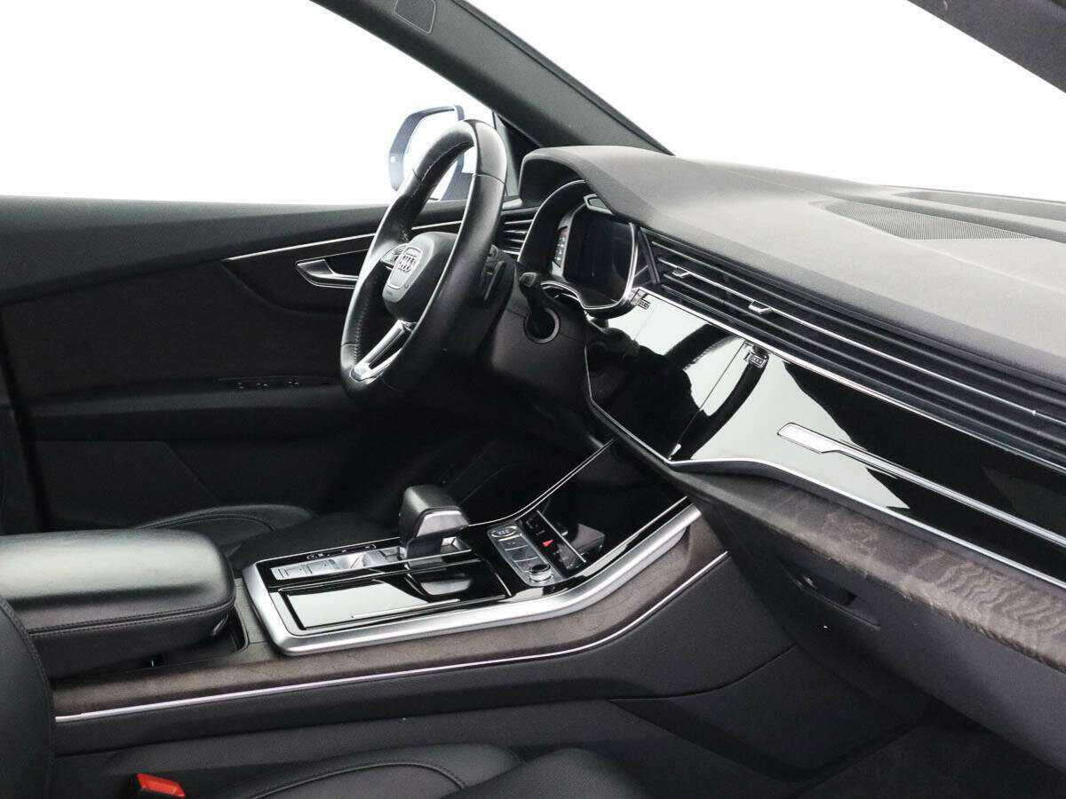 Audi Q8 45 TDI, 2019 - 105 084 км. | Фото №7