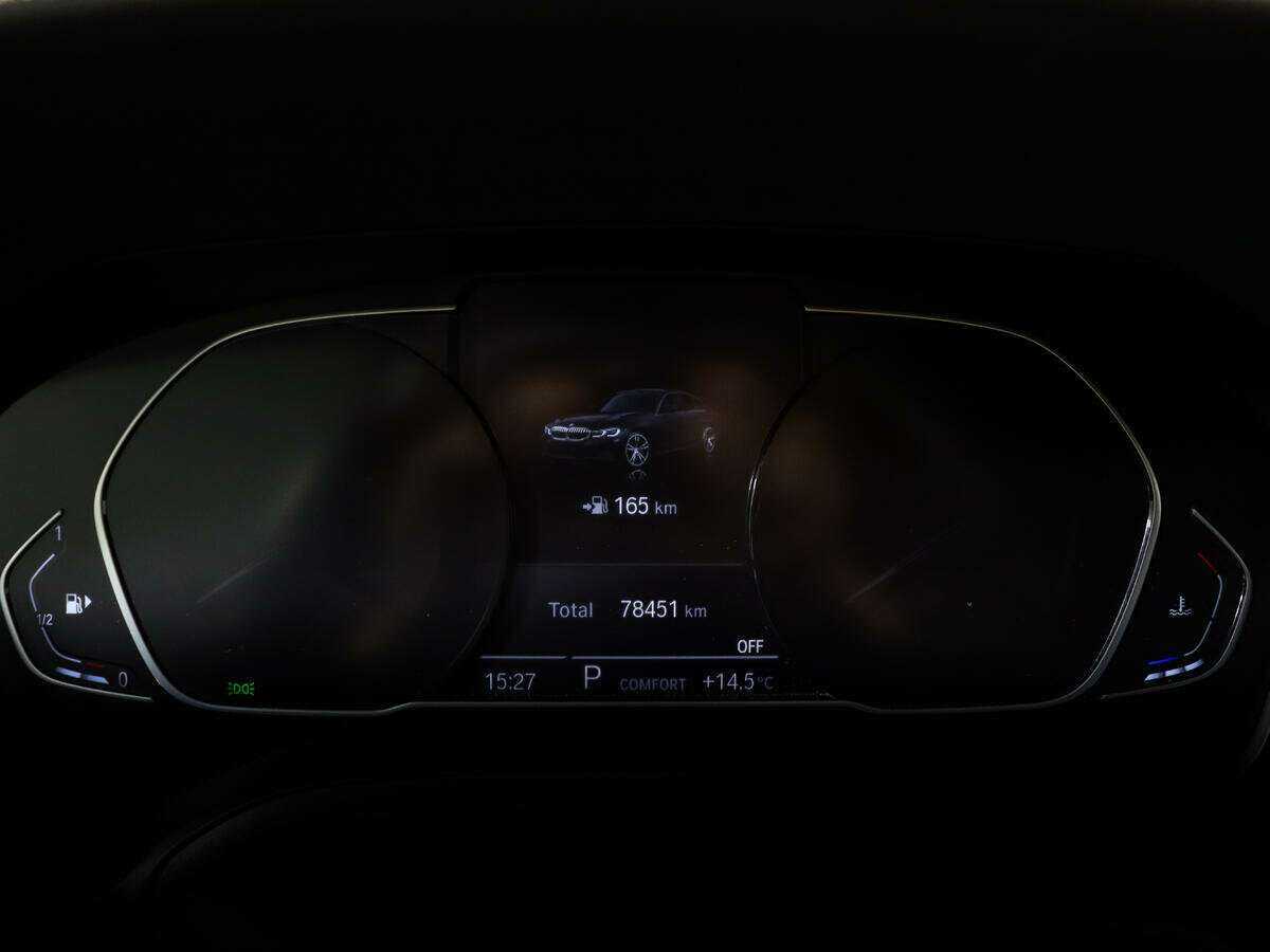 BMW 3 серии 320i xDrive, 2020 Фото №11