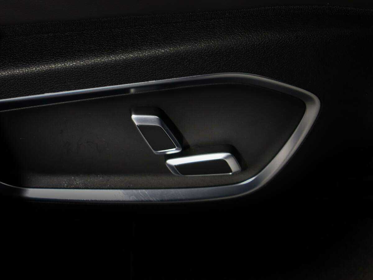 Geely Tugella, 2021 Фото №13