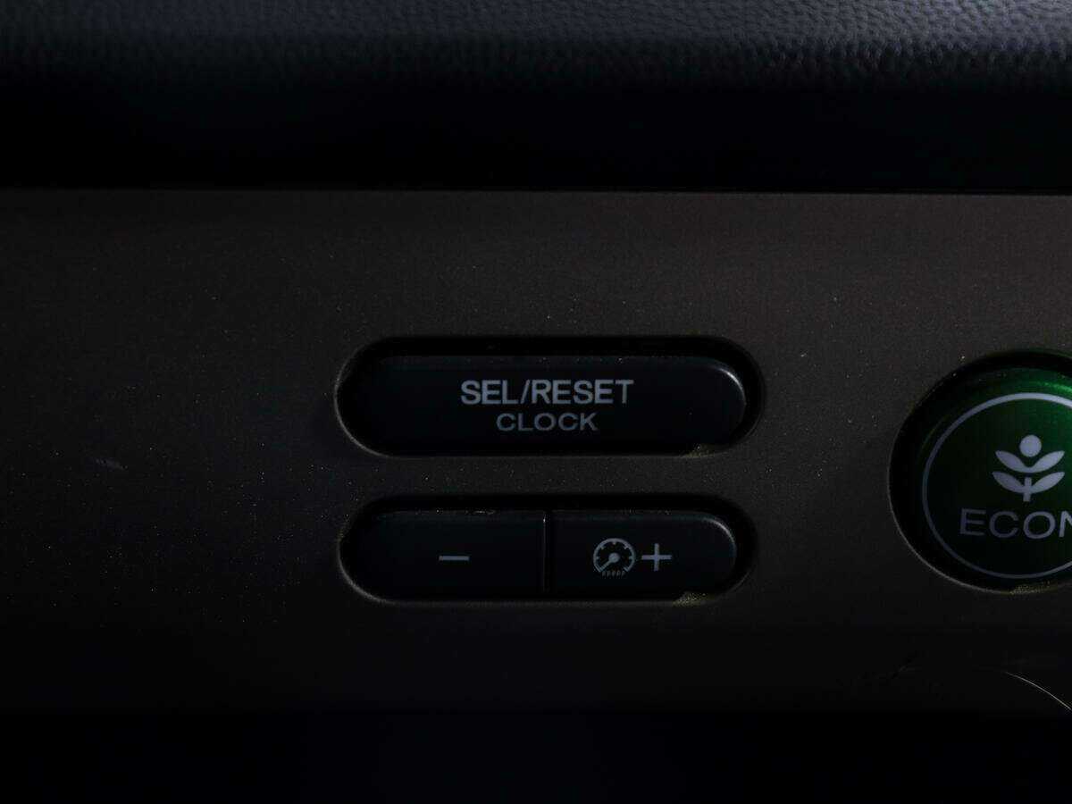 Honda Freed Spike, 2012 Фото №18