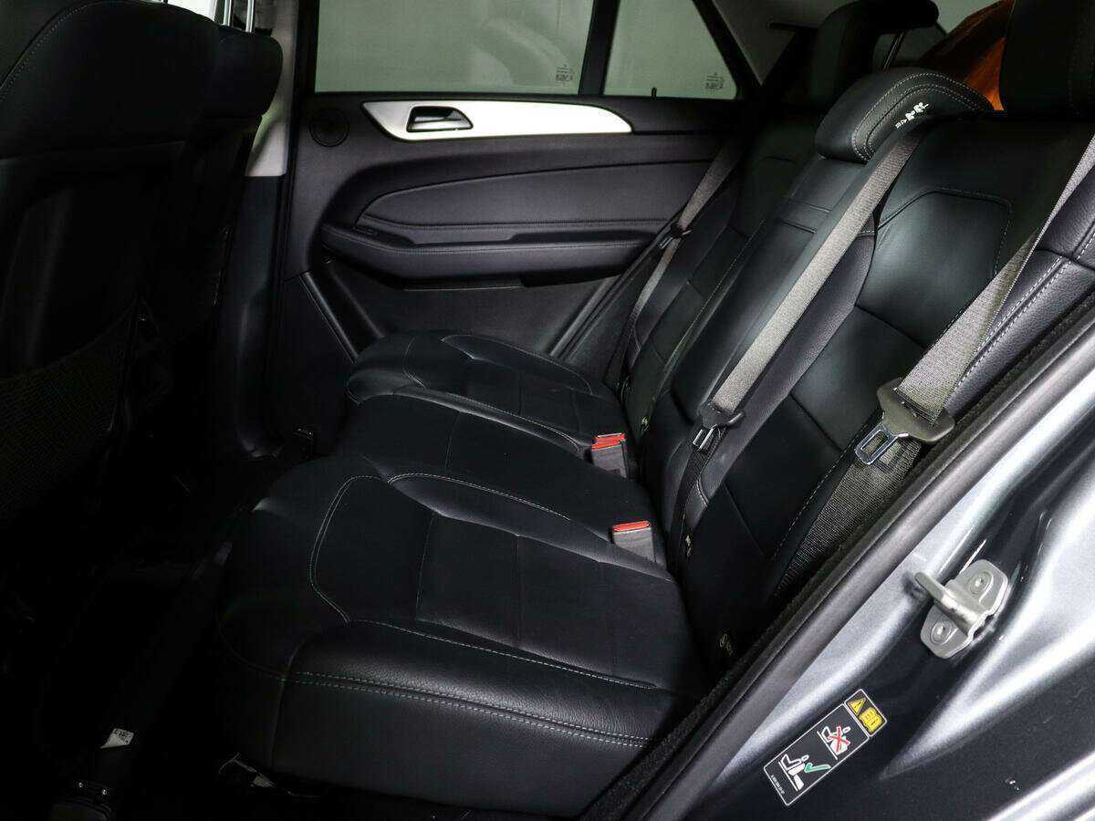 Mercedes-Benz GLE 300, 2016 Фото №10