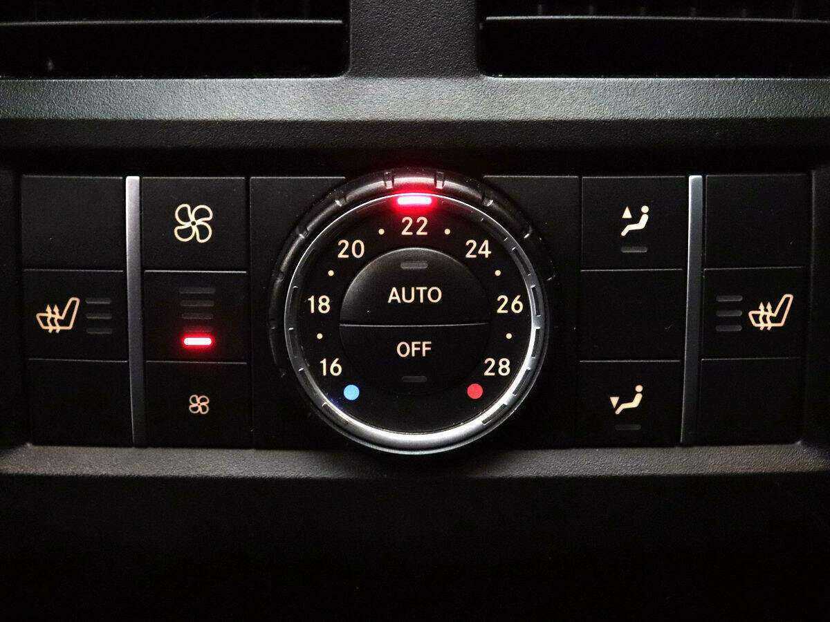 Mercedes-Benz GL-Класс 400, 2014 Фото №13