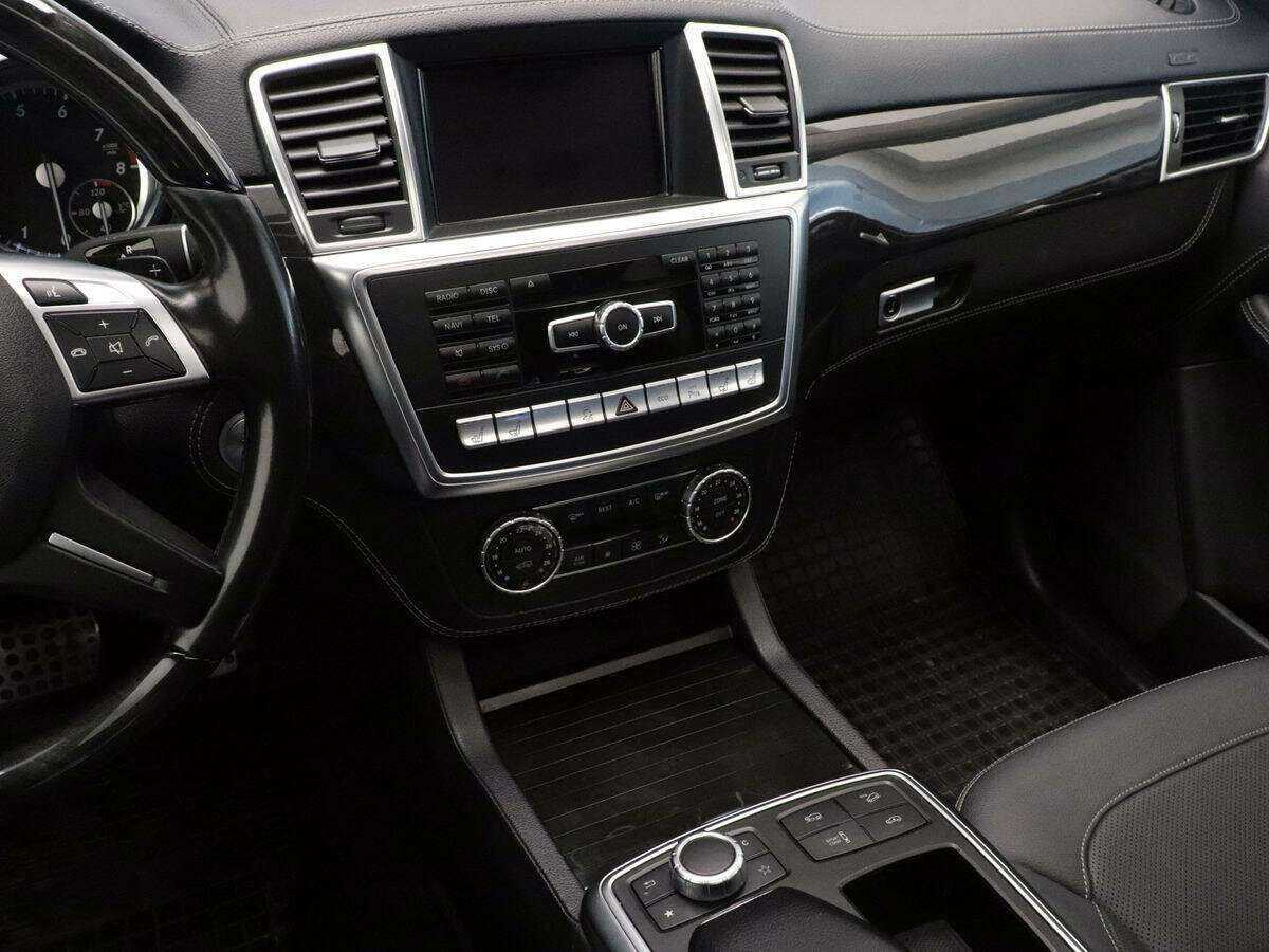 Mercedes-Benz GL-Класс 400, 2014 Фото №19