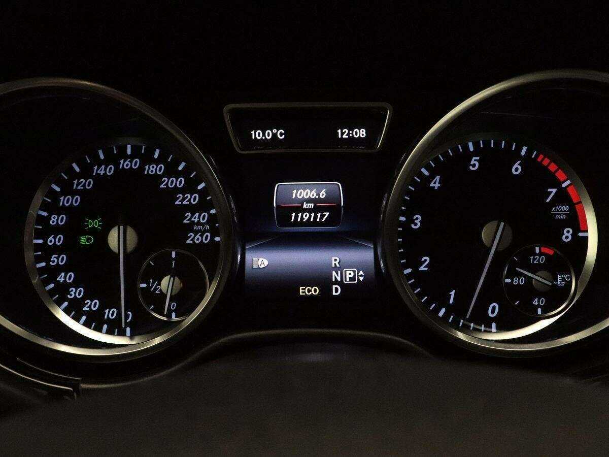 Mercedes-Benz GL-Класс 400, 2014 Фото №28