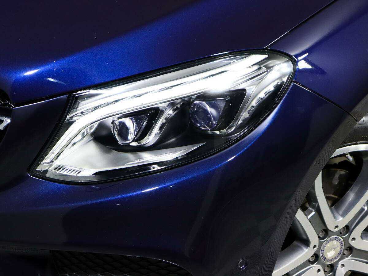 Mercedes-Benz GLE AMG 43 AMG, 2018 Фото №31