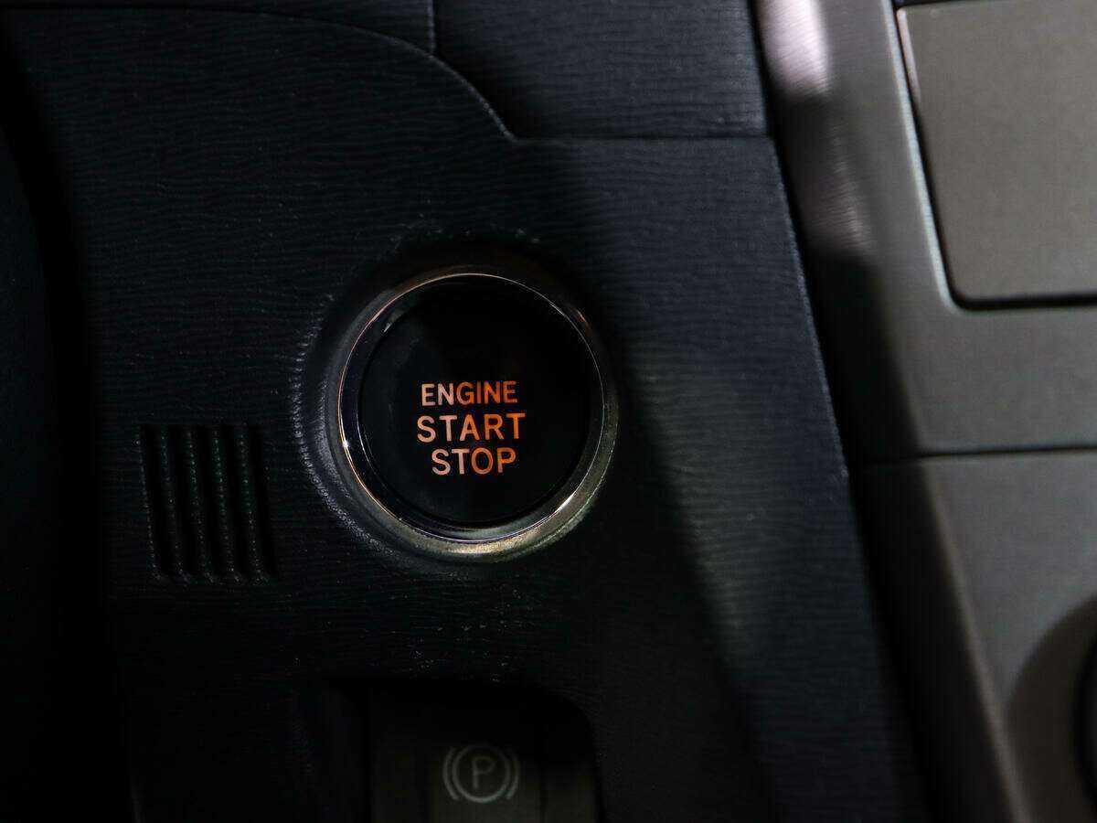 Toyota Avensis, 2011 Фото №14