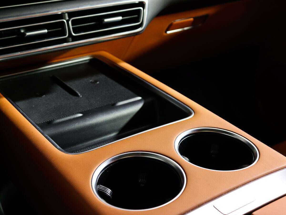 LiXiang L9 44.5 kWh, 2023 Фото №31