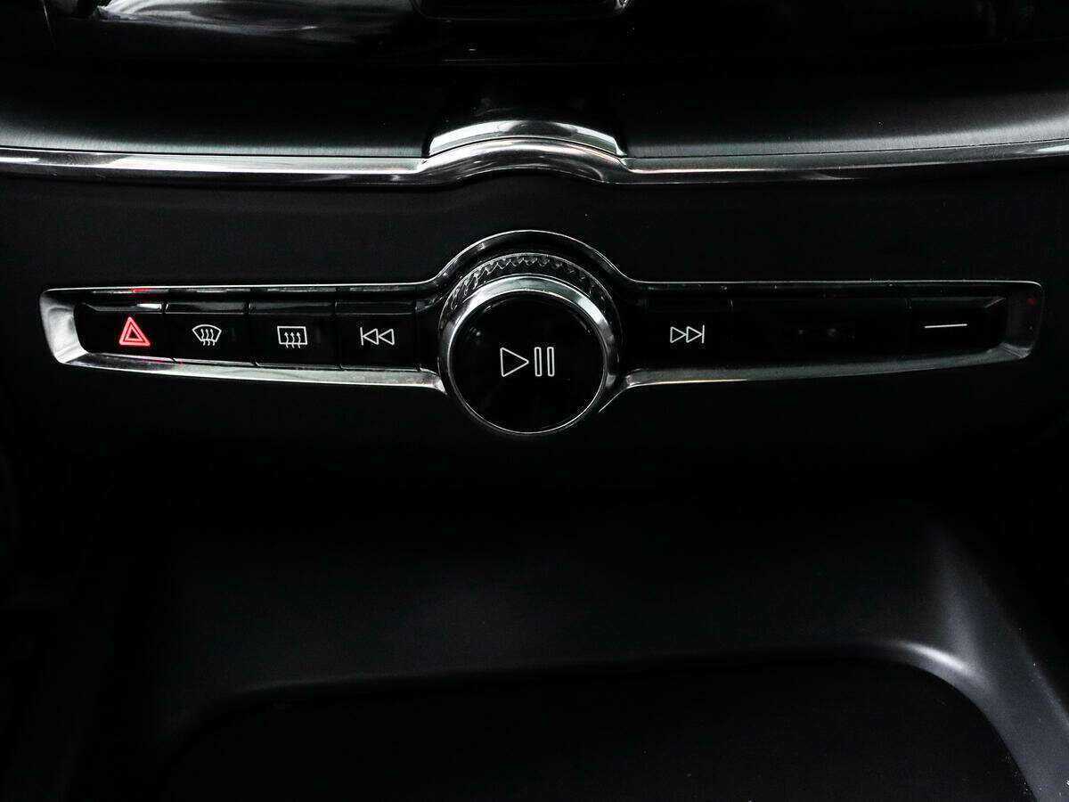 Volvo XC60, 2018 Фото №19