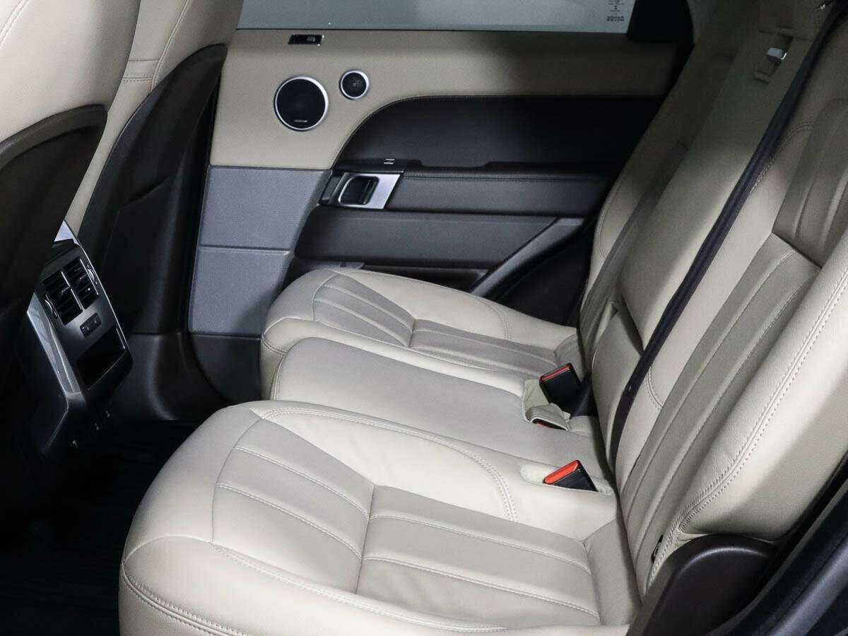 Land Rover Range Rover Sport, 2018 - 67 556 км. | Фото №8