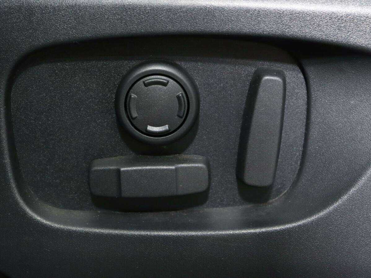 Land Rover Discovery Sport, 2018 Фото №20