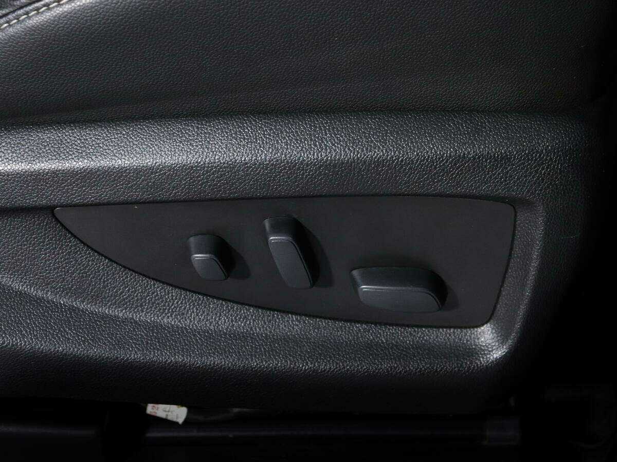 Chevrolet Tahoe, 2019 Фото №17