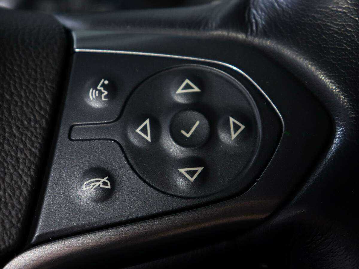 Chevrolet Tahoe, 2019 Фото №26