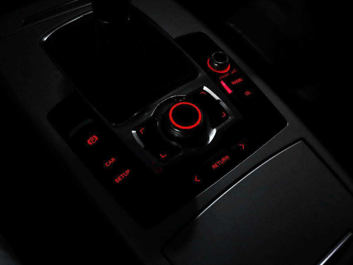 Audi A6, 2011 Фото №15