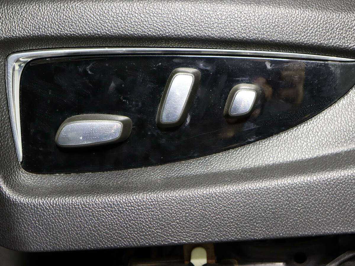 Cadillac Escalade, 2015 Фото №16