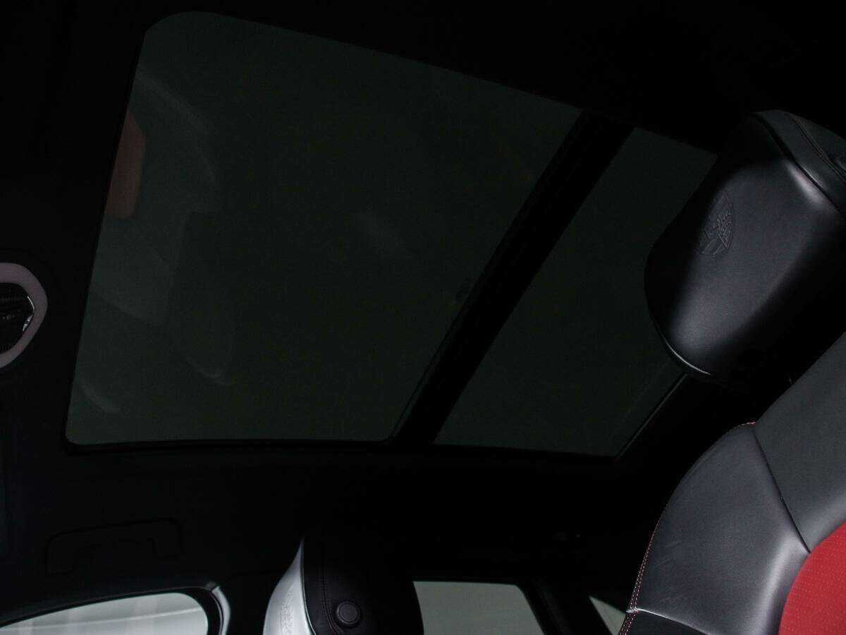 Porsche Macan, 2022 Фото №18