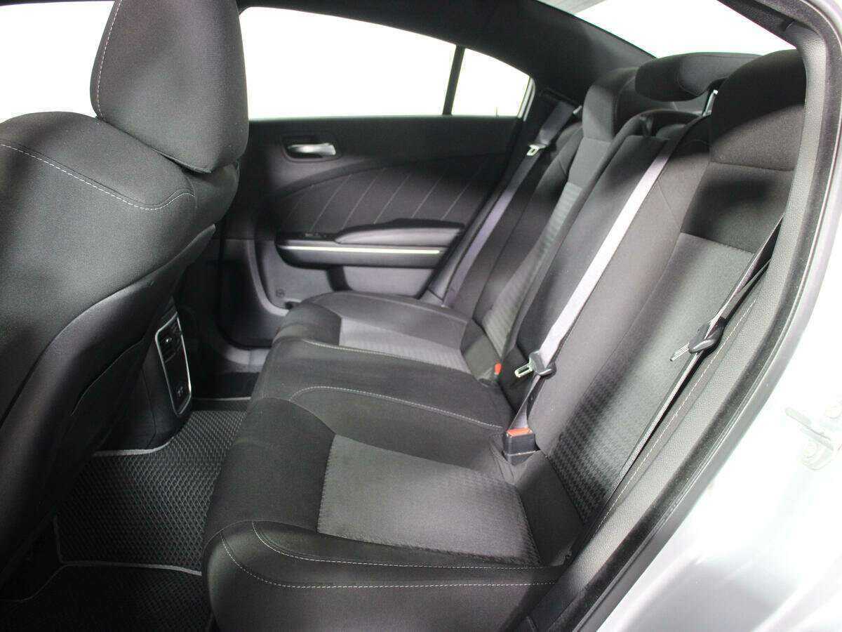 Dodge Charger SRT, 2020 Фото №7