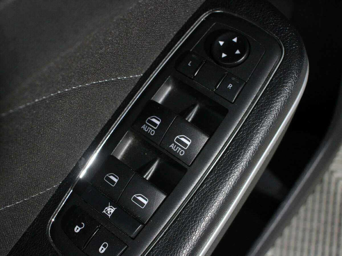 Dodge Charger SRT, 2020 Фото №16